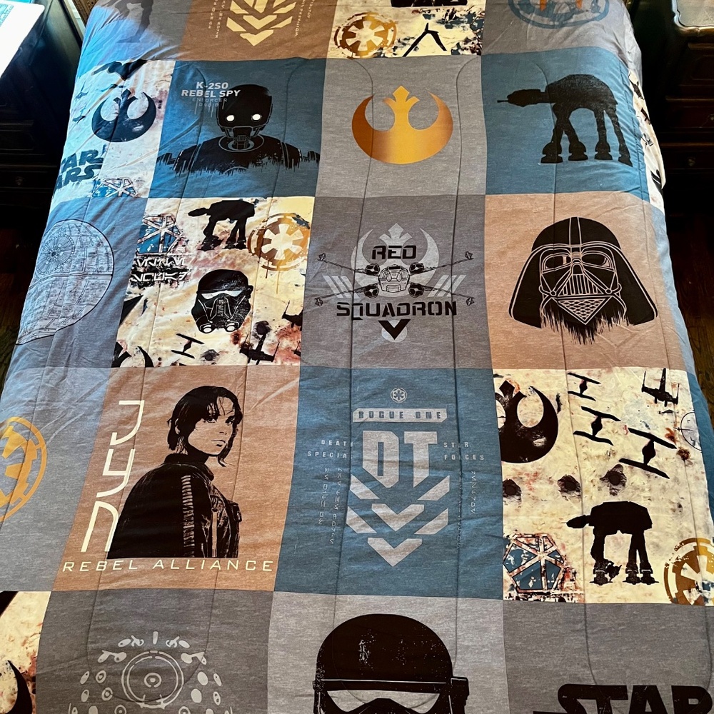 Star Wars Rouge One Full Comforter - Picture 2 of 9